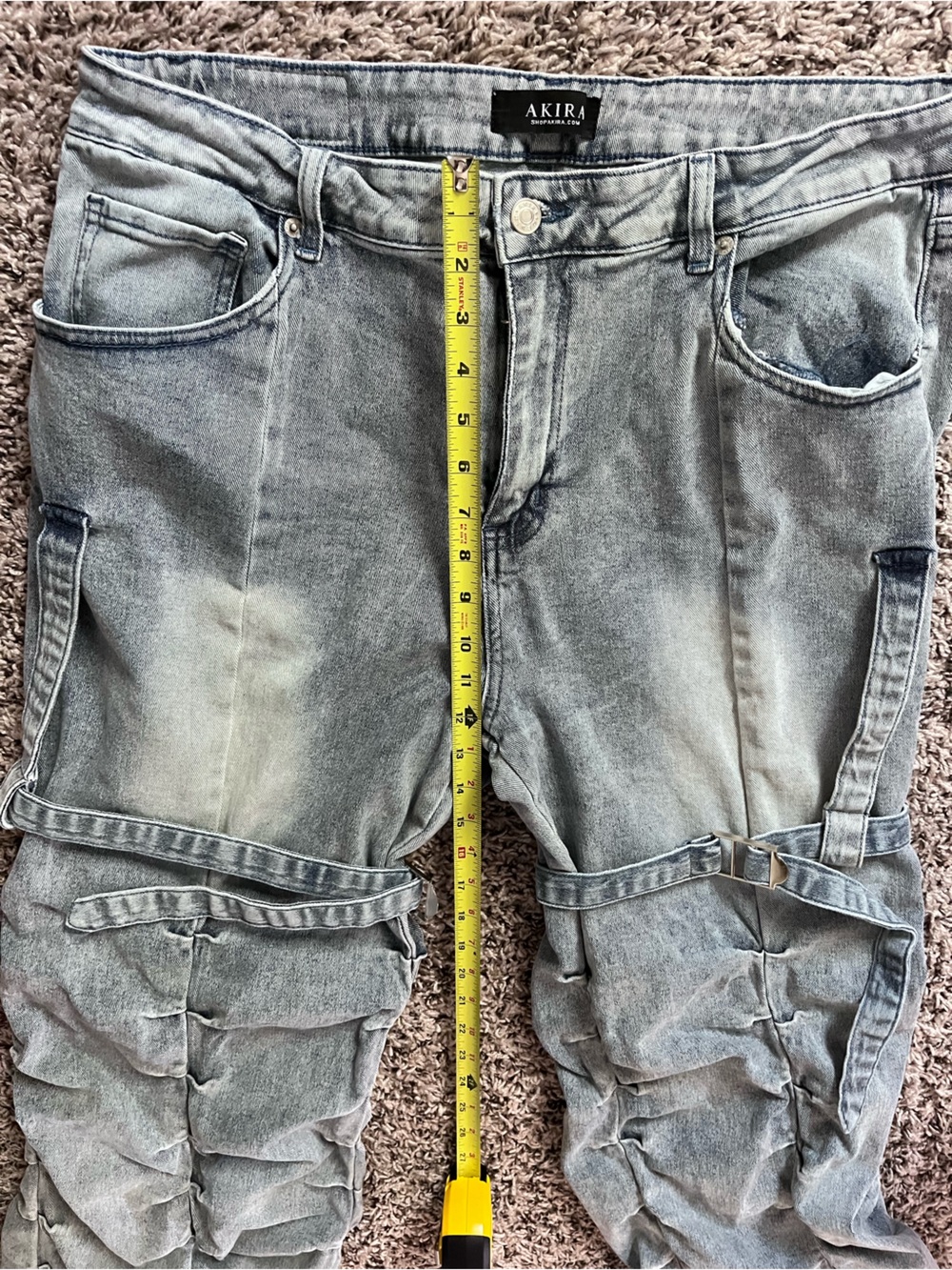 Akira Light Wash Stacked Ruched Buckle Strap Jeans Plus Size 19/34 - Picture 10 of 10